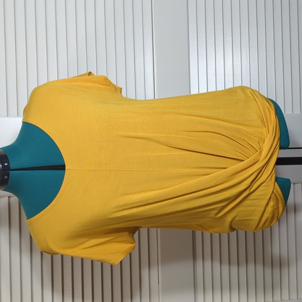 Never worn! Yellow Tshirt
